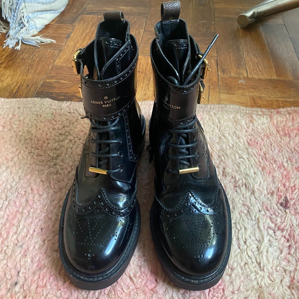 Louis Vuitton Midtown Ankle Boots: Women's Size 37